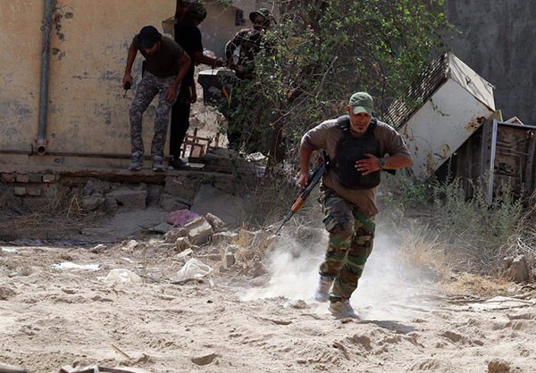 13950605192551544_PhotoL