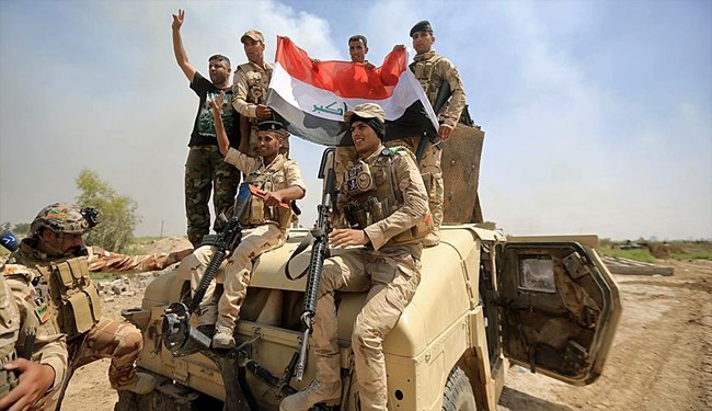 VIDEO: Happiness among Iraqi Soldiers after Retaking Qayara from ISIS Militants