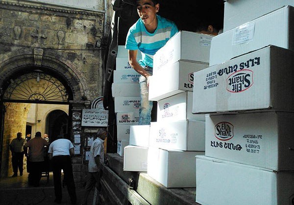 13950714171250909_photol