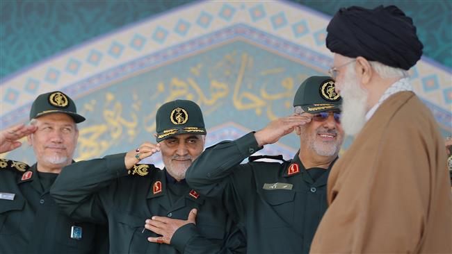 General Soleimani congratulates Leader of Islamic Ummah and Oppressed Imam Ali Khamenei on victory over Daesh