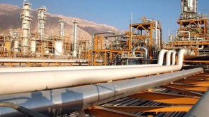 Iran plans to extend gas pipeline to Iraq, Syria
