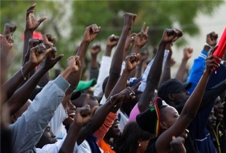 Opponents in S. Africa Stage Protest Ahead of Obama's Visit