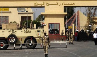 Palestinians suffer restrictions at Rafah border ahead of Egypt's protests