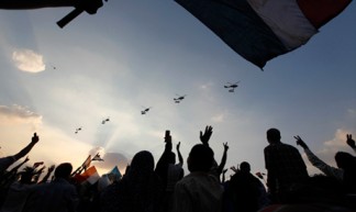 Egypt tense as army deadline looms