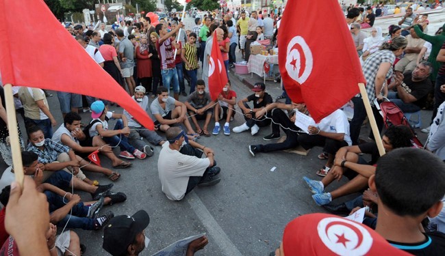 Tunisian Salafis threaten to kill anti-gov’t figures