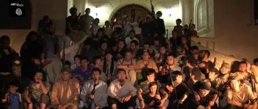 A Kazakh family of 150 heads to Syria for “Jihad”
