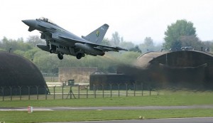US troops, UK jets land in Baltics for war games on Russia doorstep