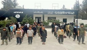 ISIL enlisting Syria children to defend seized area