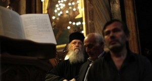 Israel uses scare tactics to woo Palestinian Christians