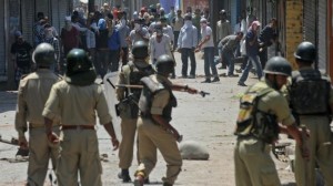 368429_Kashmir-protesters-clash