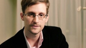 369762_Edward-Snowden (1)