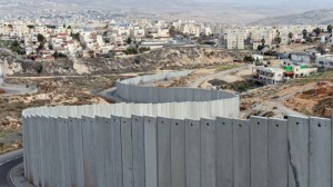 370968_Israel-Apartheid-Wall