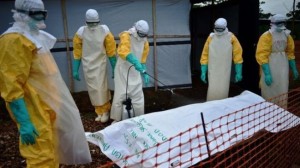 375520_MSF-staff-Ebola