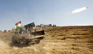 Iraqi, Kurdish forces battling to retake two ISIL-held towns