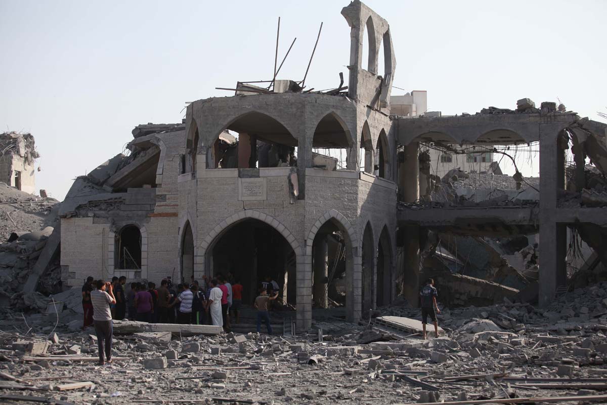 mosque-destroyed-by-israeli-airstrike-2014