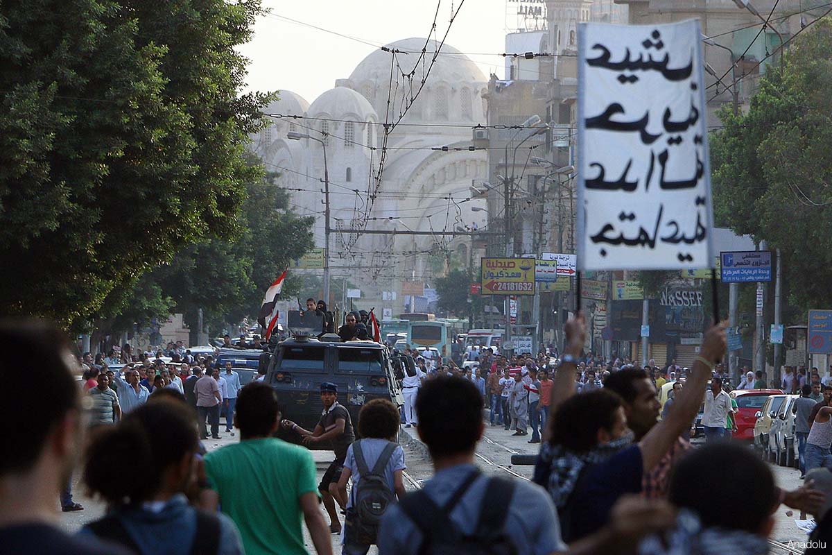 egyptian-protestors-2