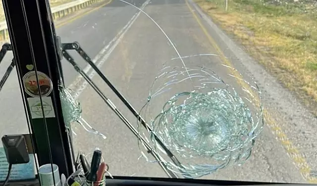 Shooting Attack Leaves 3 Zionist Settlers Injured, IOF Stages Widespread Confrontations in the West Bank