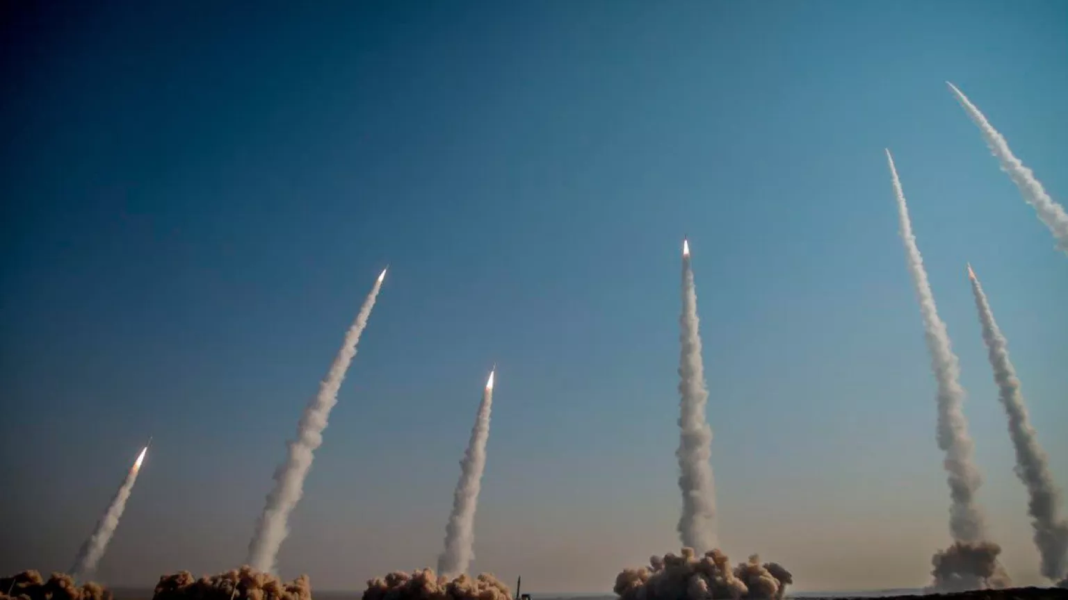 Iran Declares Defiance Against US, 'israel' Aggression