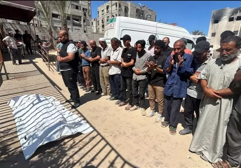Zionist Regime's Gaza Offensive Claims Over 300 Lives in Two Days Amid Uncertainty Over Ceasefire